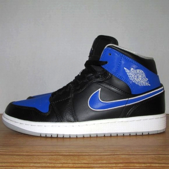 Air Jordan 1 Retro Mid Game Royal EXCELLENT CONDITION - Picture 2 of 8